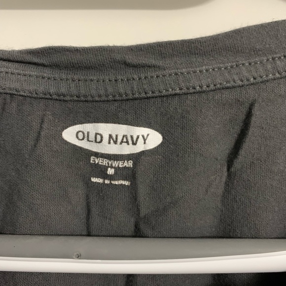 Old navy half sleeve grey tee - Picture 3 of 3